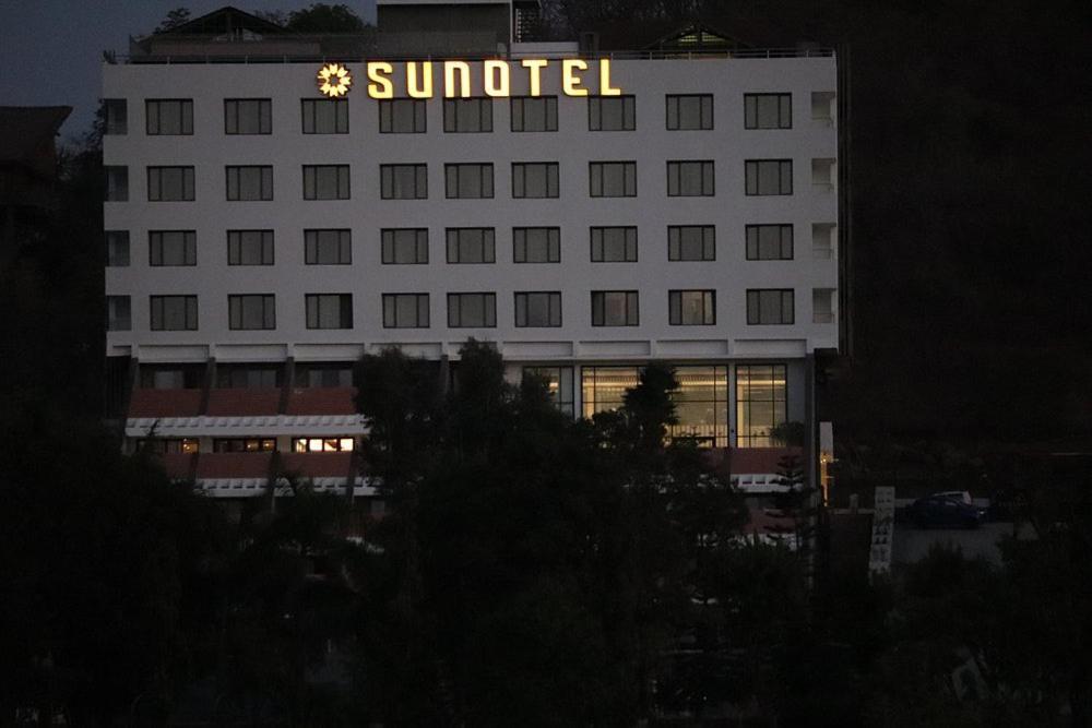 Sunotel Сапутара Екстериор снимка